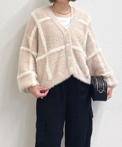 《主役級單品》V領提花開衫