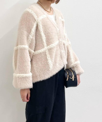 《主役級單品》V領提花開衫