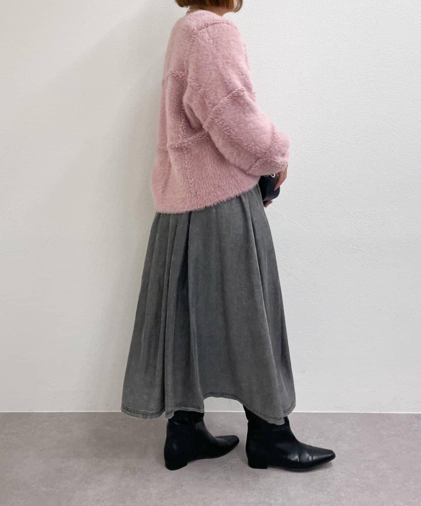 《主役級單品》V領提花開衫