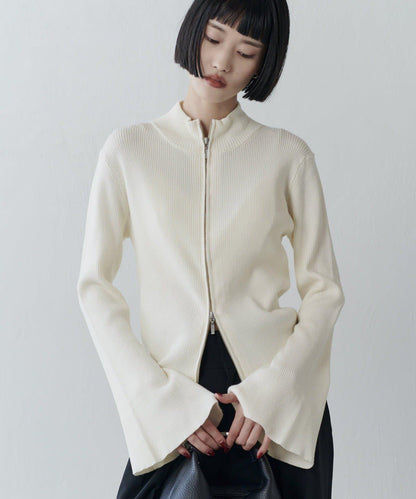 喇叭袖拉鍊套頭衫