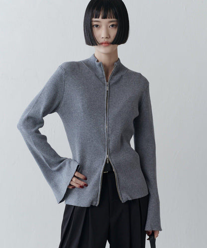 喇叭袖拉鍊套頭衫