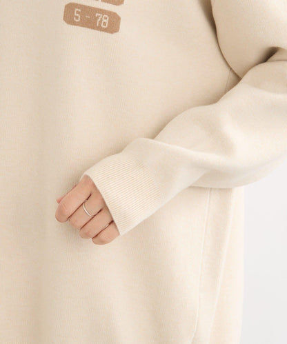 【背部標誌吸睛】運動標誌針織衫