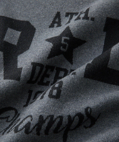 【背部標誌吸睛】運動標誌針織衫