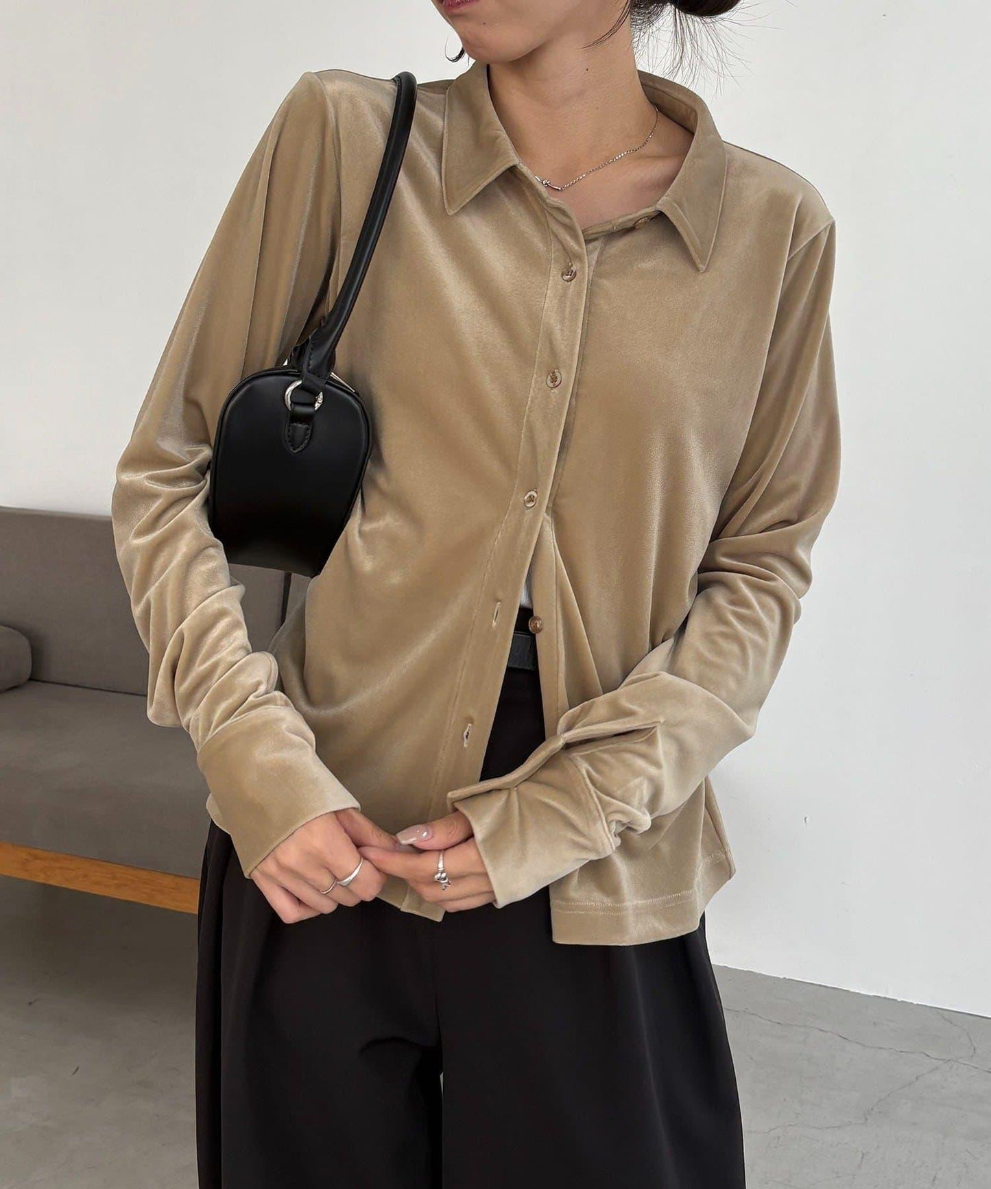 【CAPRICIEUX LE'MAGE】天鵝絨襯衫