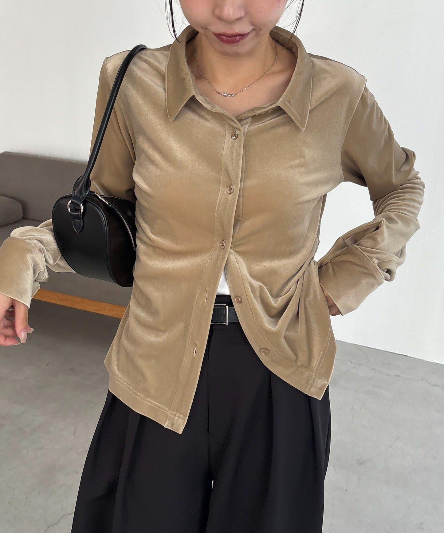 【CAPRICIEUX LE'MAGE】天鵝絨襯衫