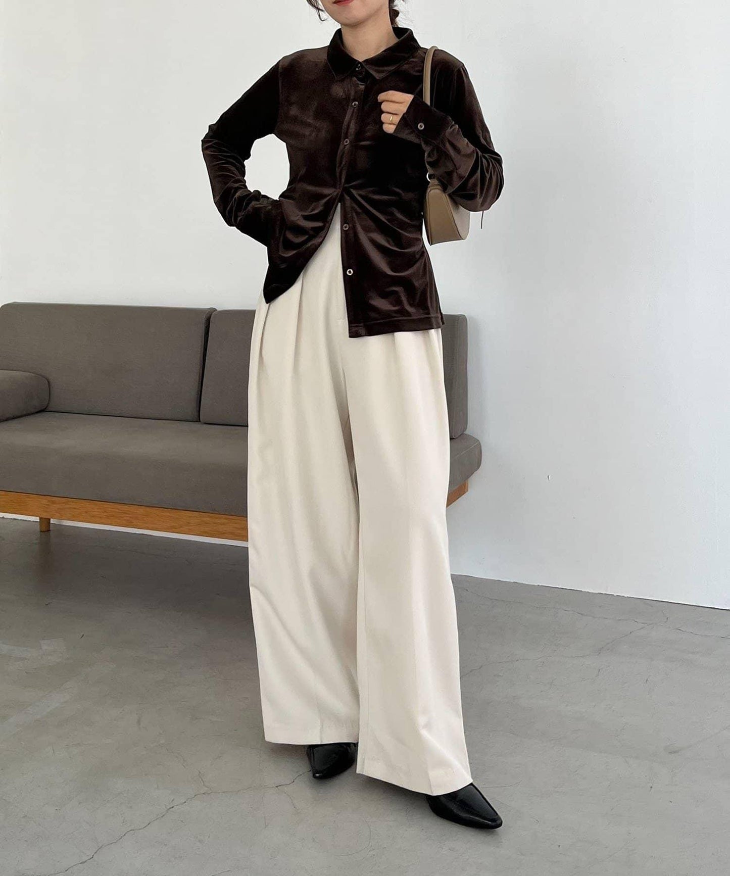 【CAPRICIEUX LE'MAGE】天鵝絨襯衫