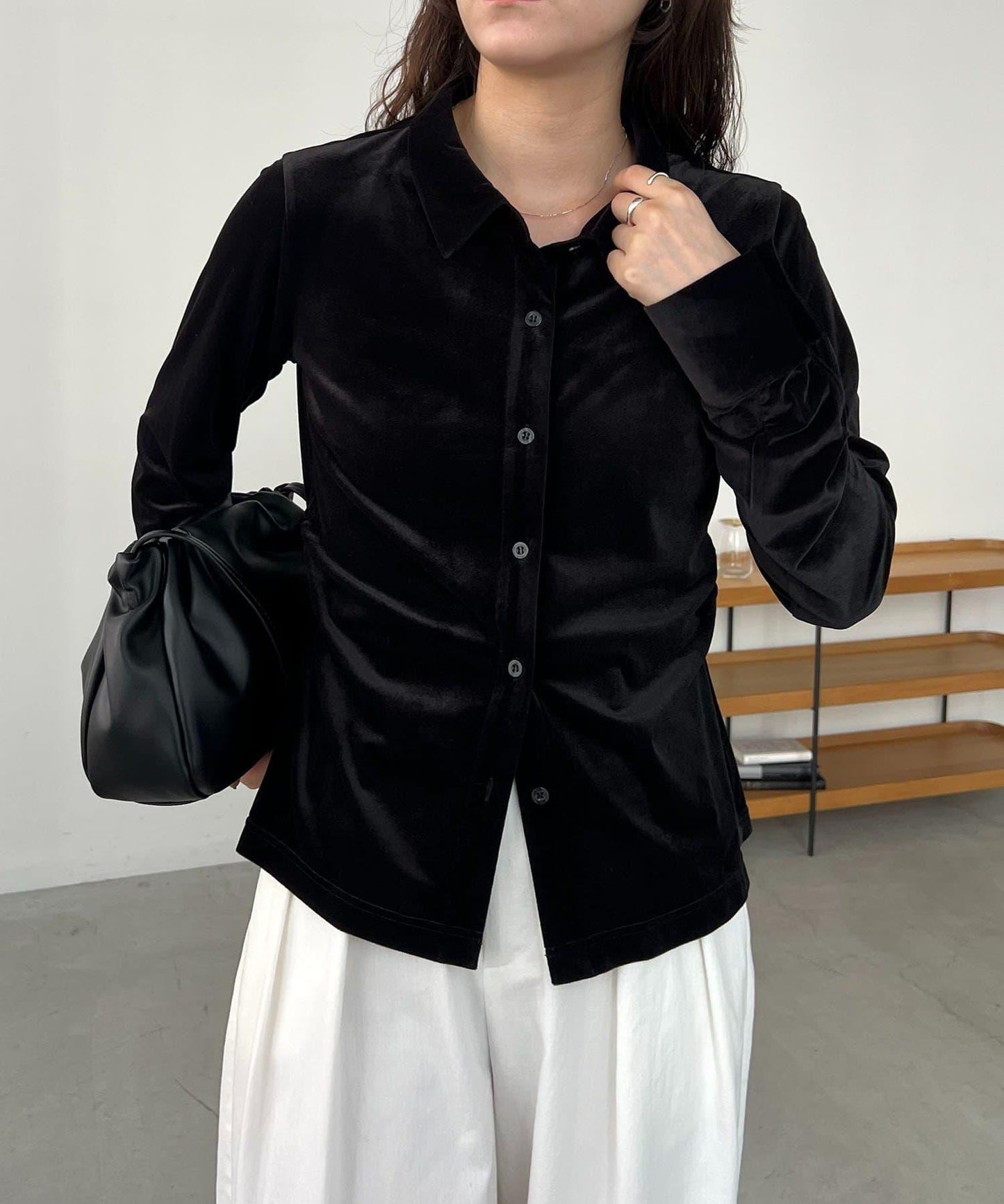 【CAPRICIEUX LE'MAGE】天鵝絨襯衫