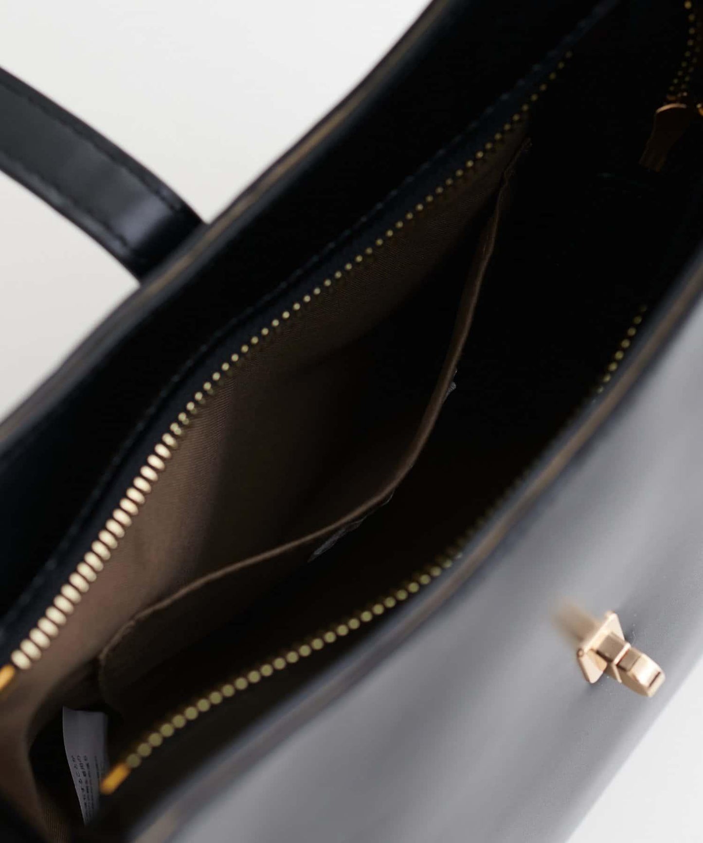 優雅風格雙用扣帶單肩包