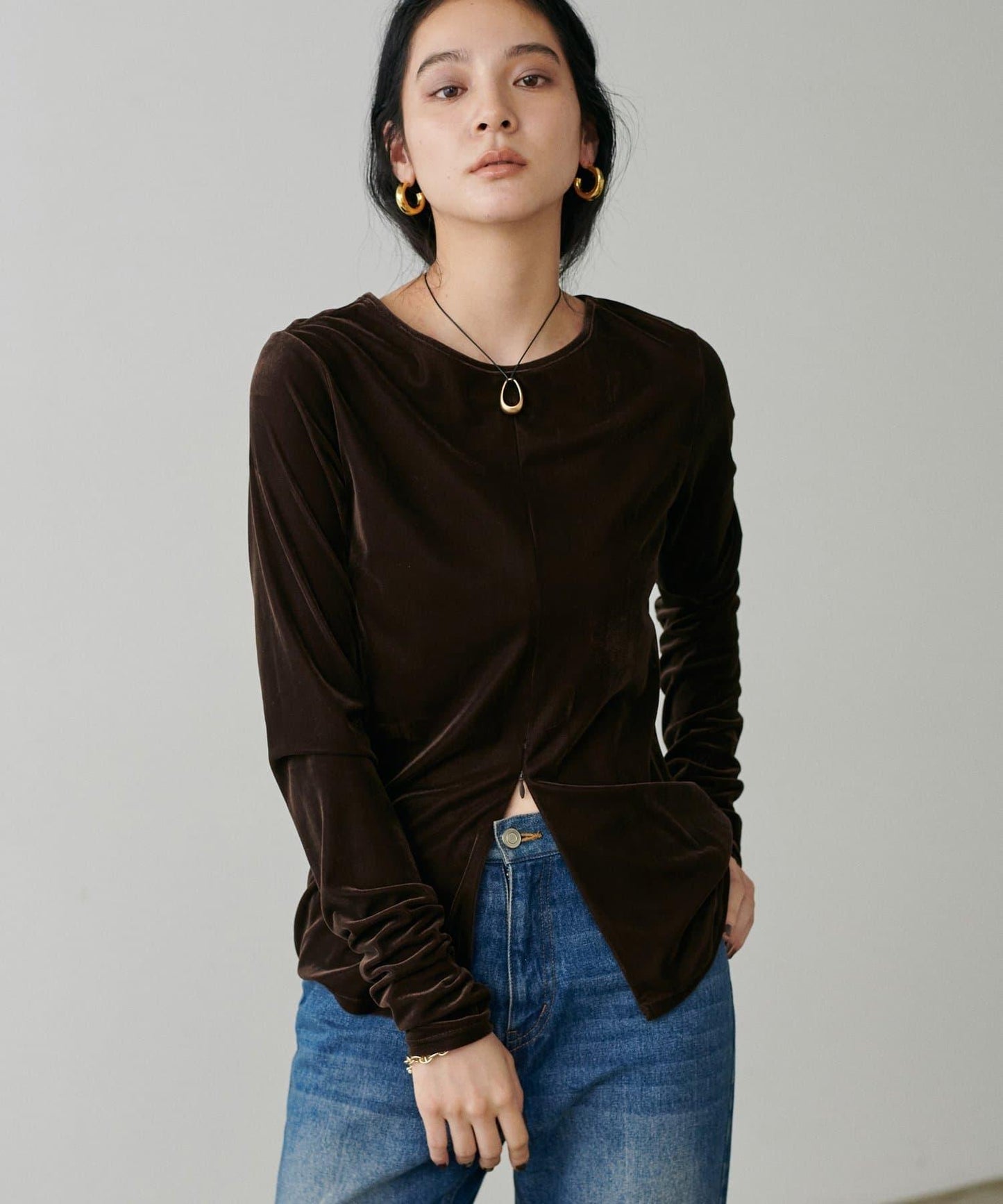 前後兩穿拉鍊天鵝絨套頭衫