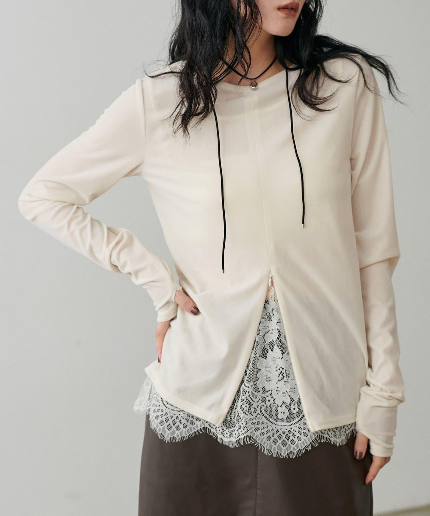 前後兩穿拉鍊天鵝絨套頭衫