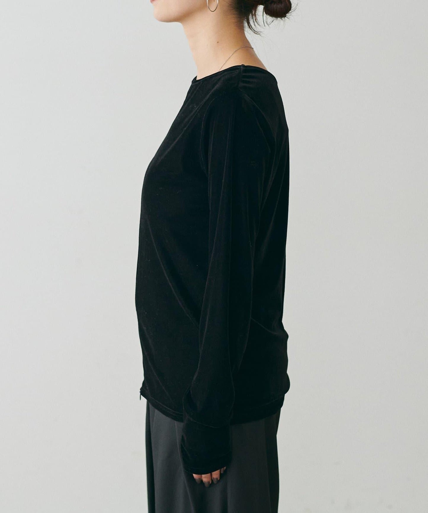 前後兩穿拉鍊天鵝絨套頭衫