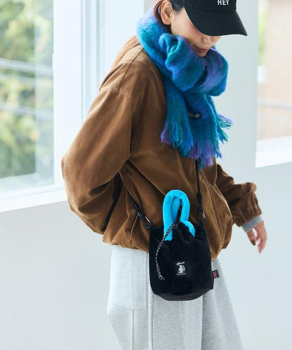 特別款毛絨抽繩包