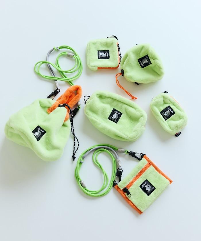 特別款毛絨抽繩包