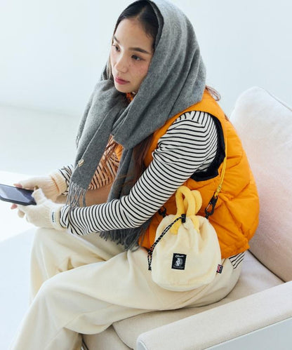 特別款毛絨抽繩包