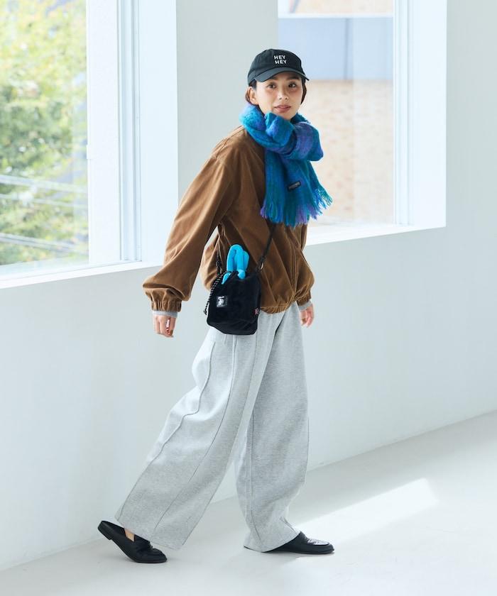 特別款毛絨抽繩包