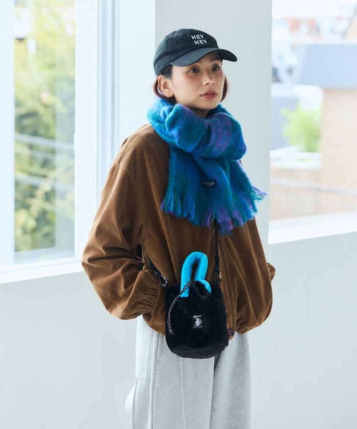 特別款毛絨抽繩包