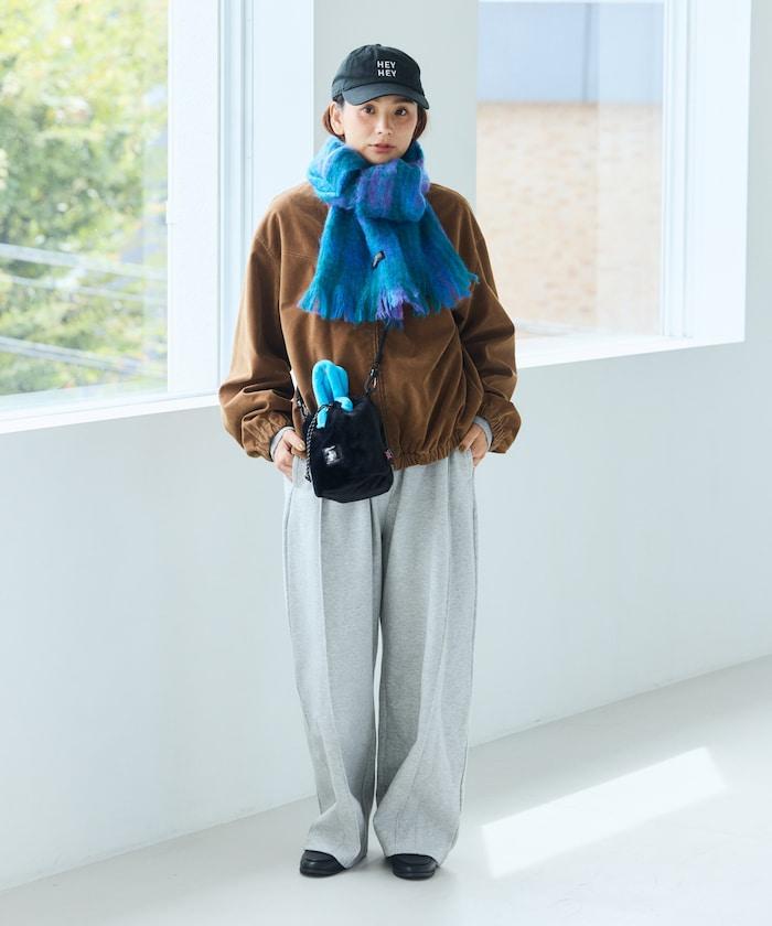 特別款毛絨抽繩包