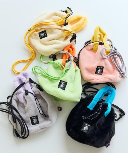 特別款毛絨抽繩包