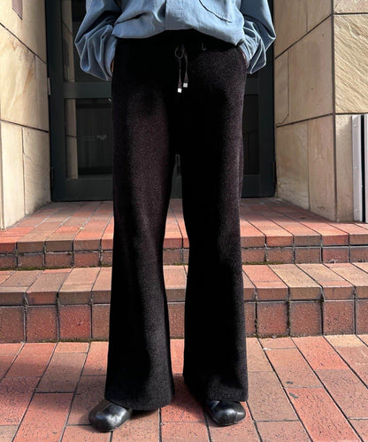 【PON企畫】修身提臀針織喇叭褲