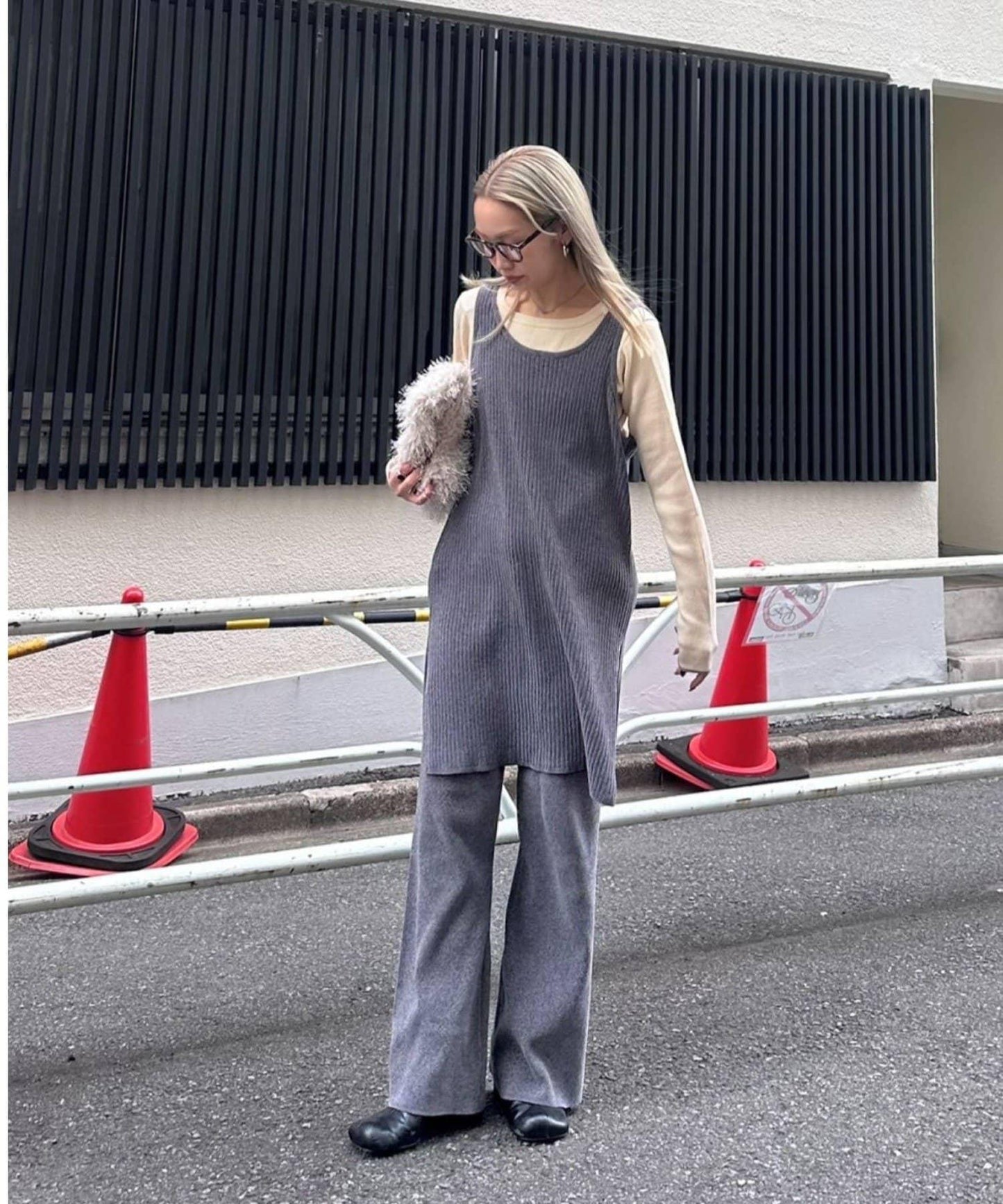 【PON企畫】修身提臀針織喇叭褲