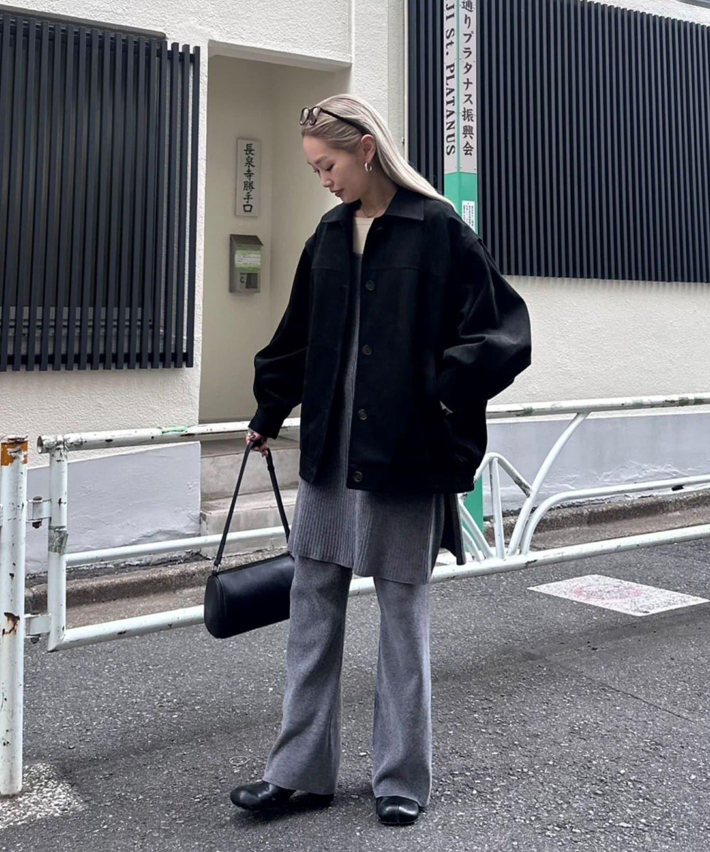 【PON企畫】修身提臀針織喇叭褲