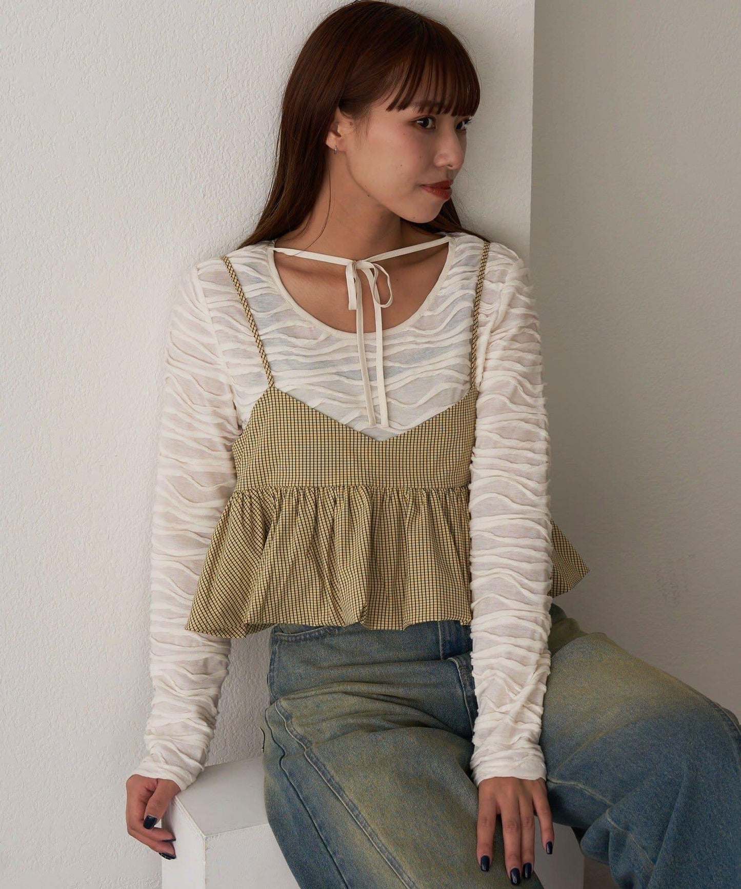 泡泡袖荷葉邊吊帶上衣