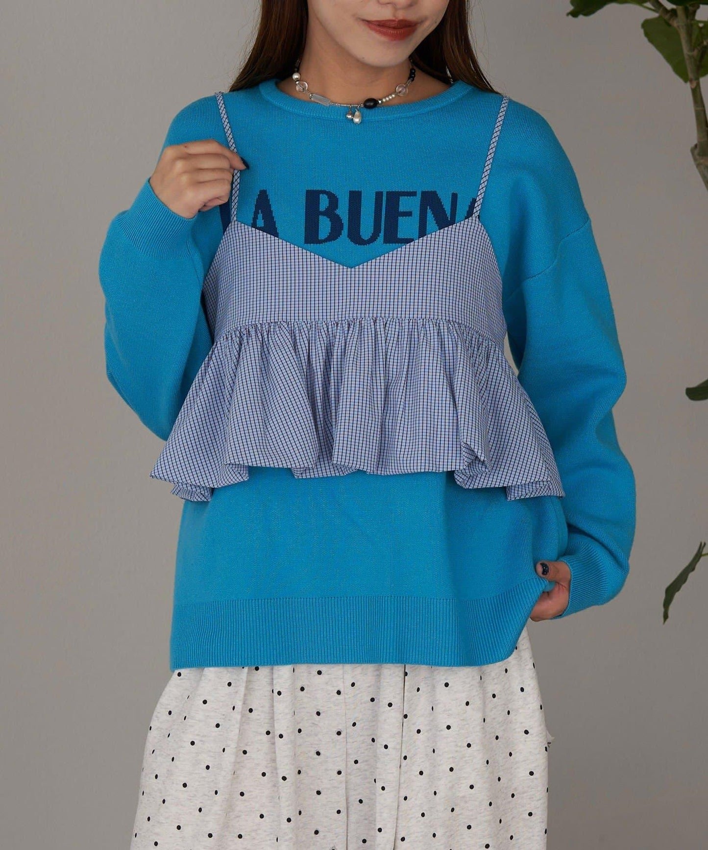 泡泡袖荷葉邊吊帶上衣