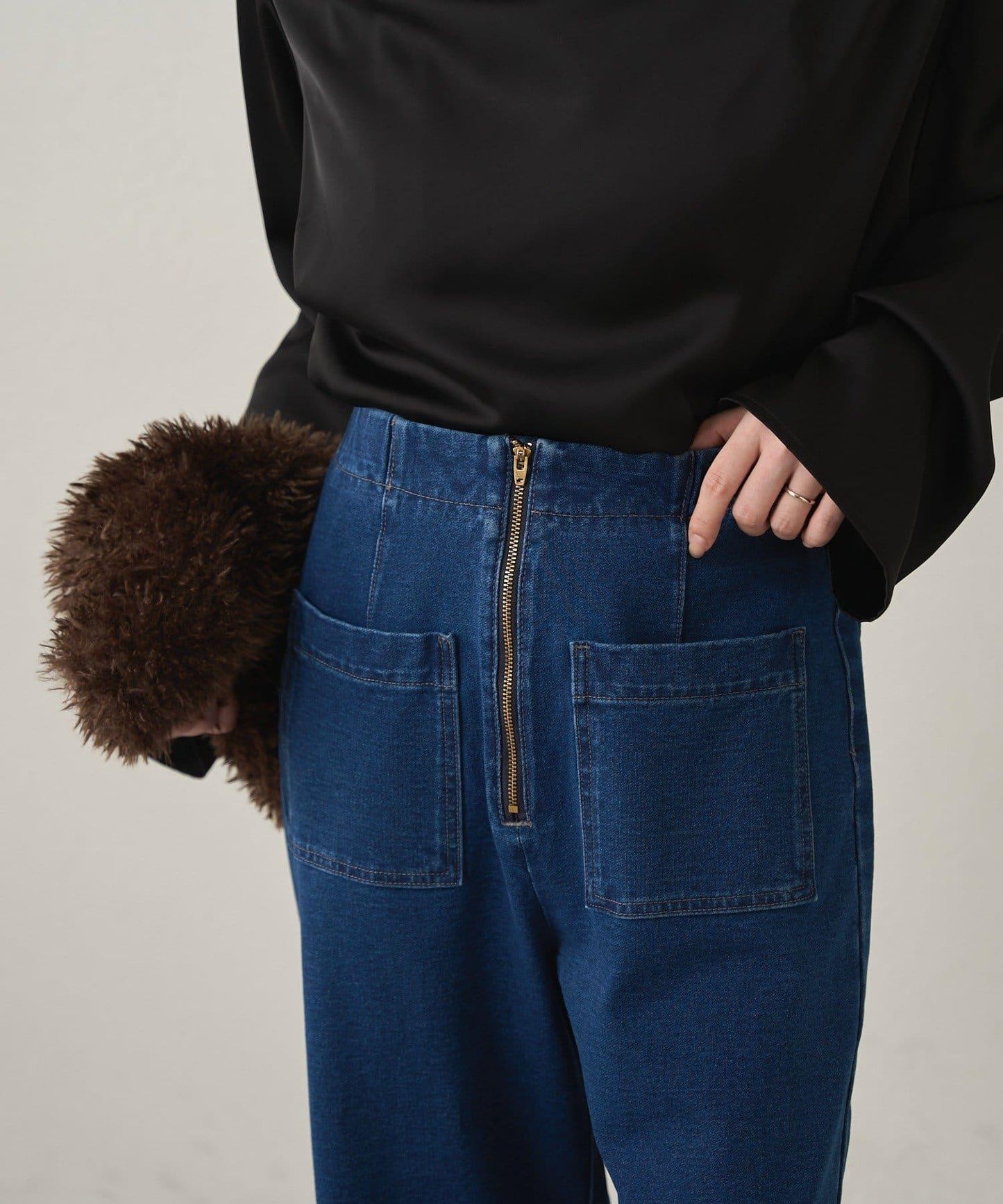 衛衣牛仔喇叭褲