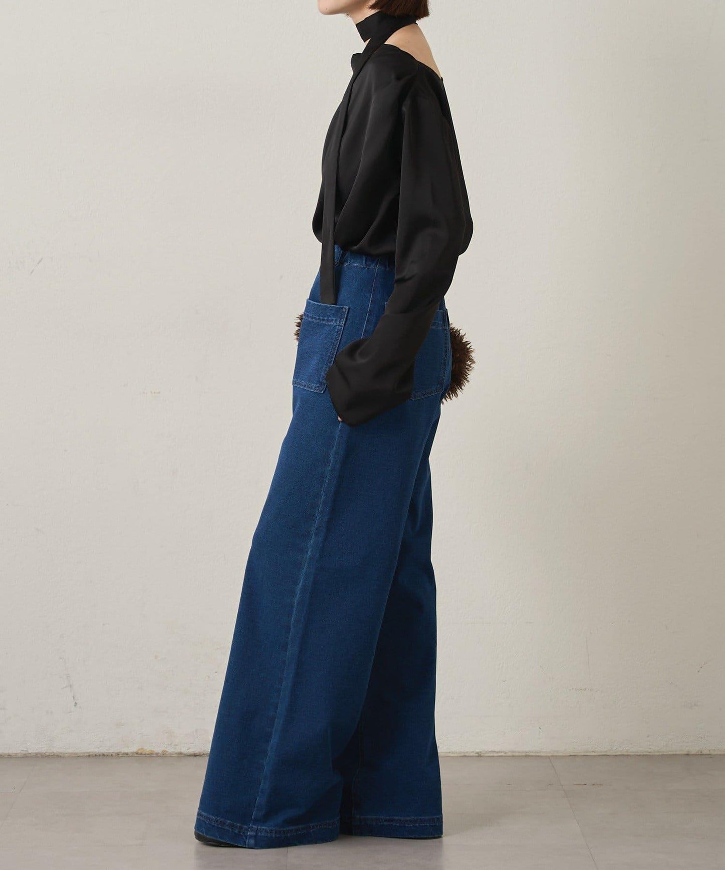 衛衣牛仔喇叭褲