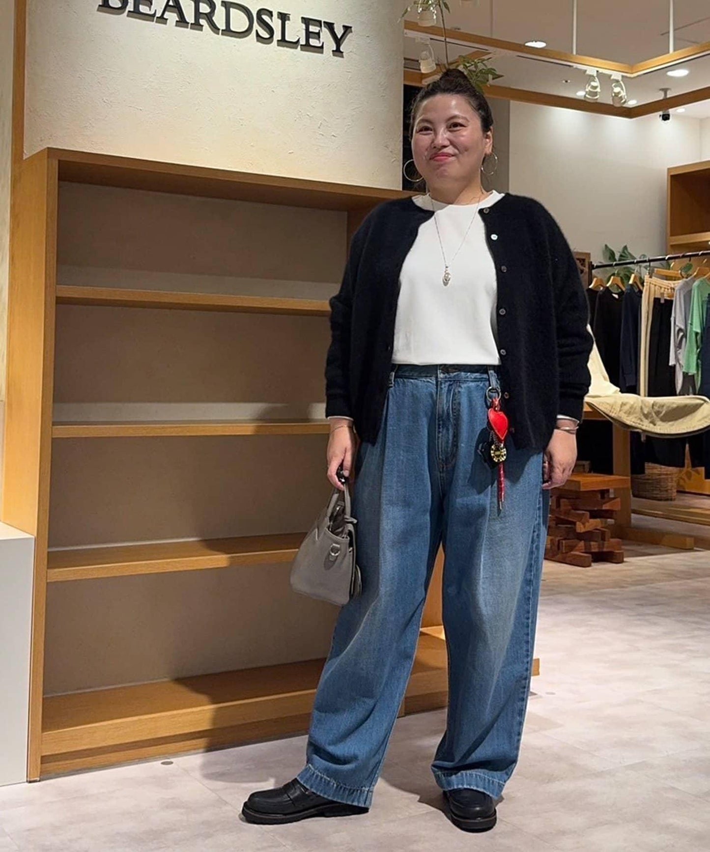 《フルカワコラボ》寬鬆褶皺牛仔褲