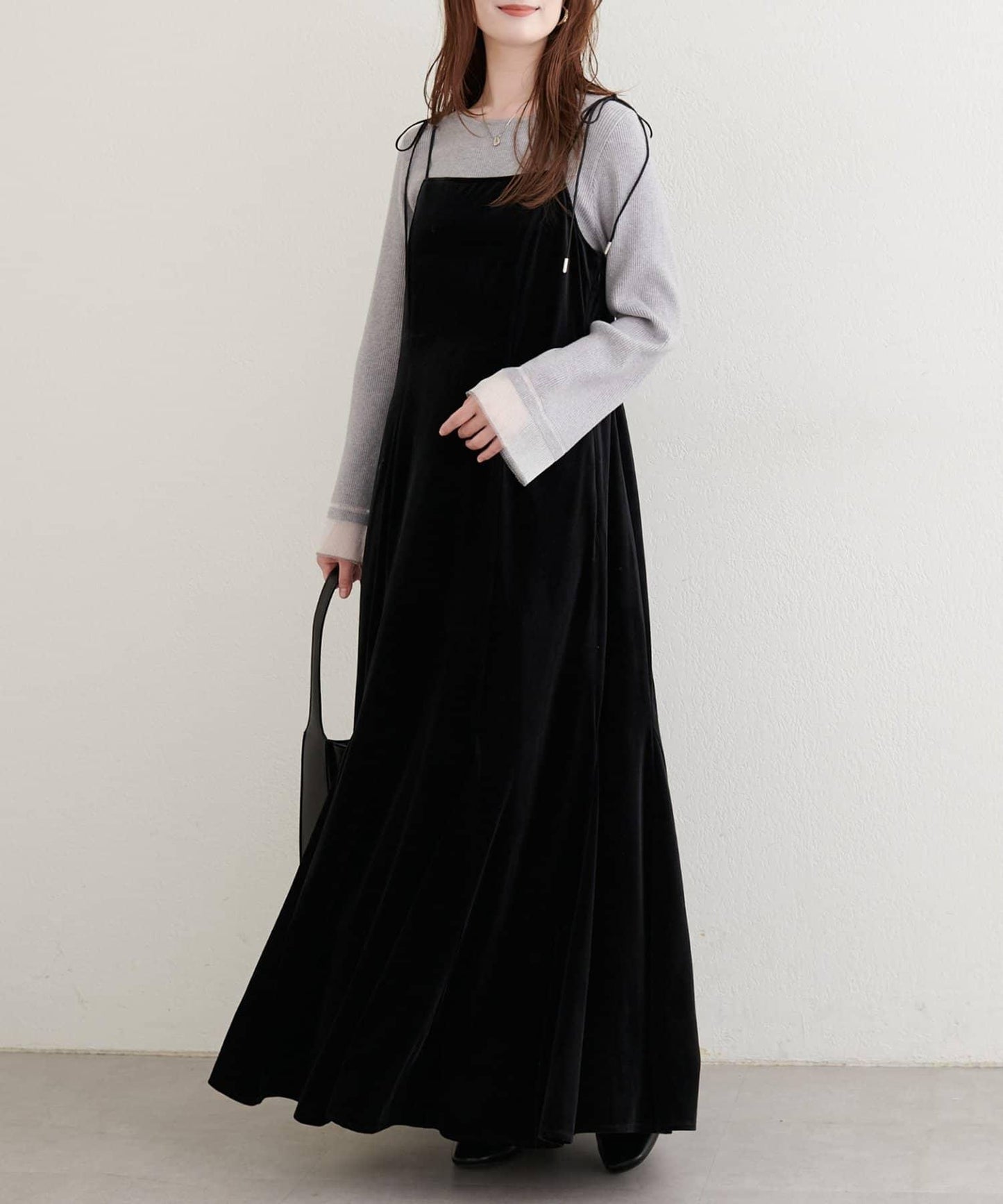 袖口透視喇叭袖針織衫