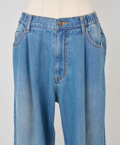 《フルカワコラボ》寬鬆褶皺牛仔褲