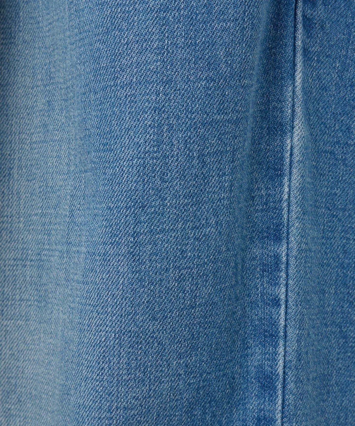 《フルカワコラボ》寬鬆褶皺牛仔褲