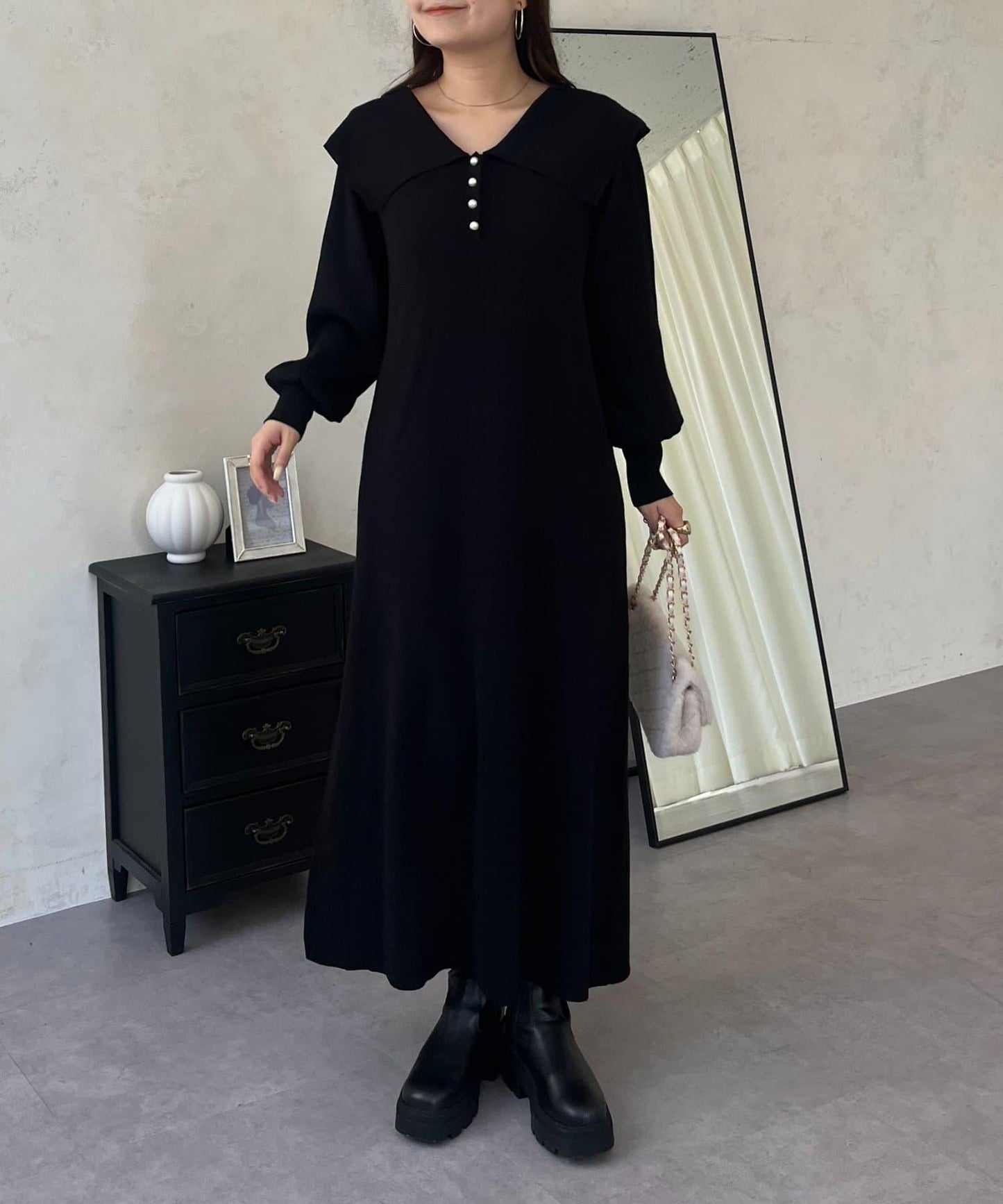 珍珠紐扣水手領針織連衣裙