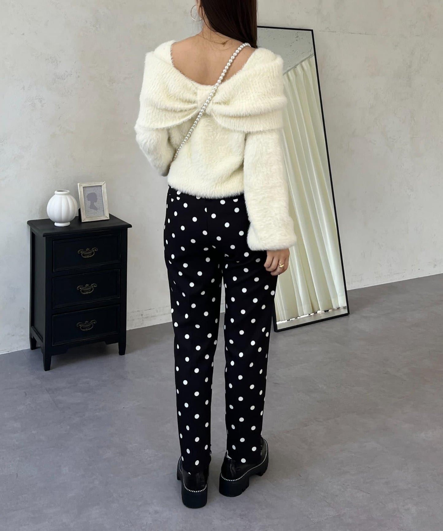 【前後兩穿】一字肩蝴蝶結毛絨針織衫