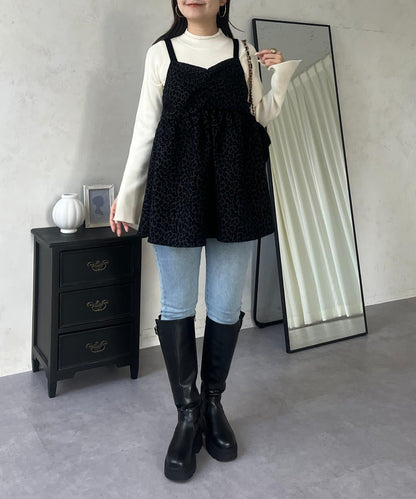 高領羅紋針織上衣