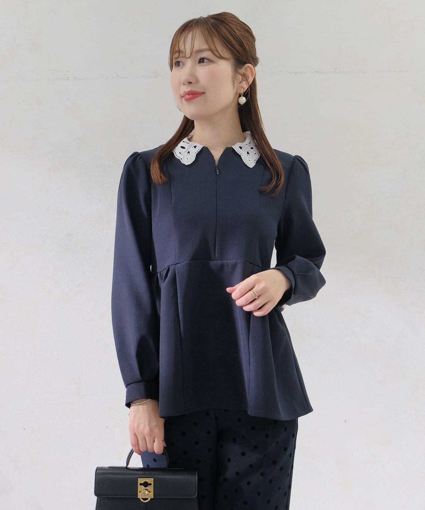 【MAYURI企畫】【適合正式場合】可拆卸領前拉鍊荷葉邊下襬襯衫