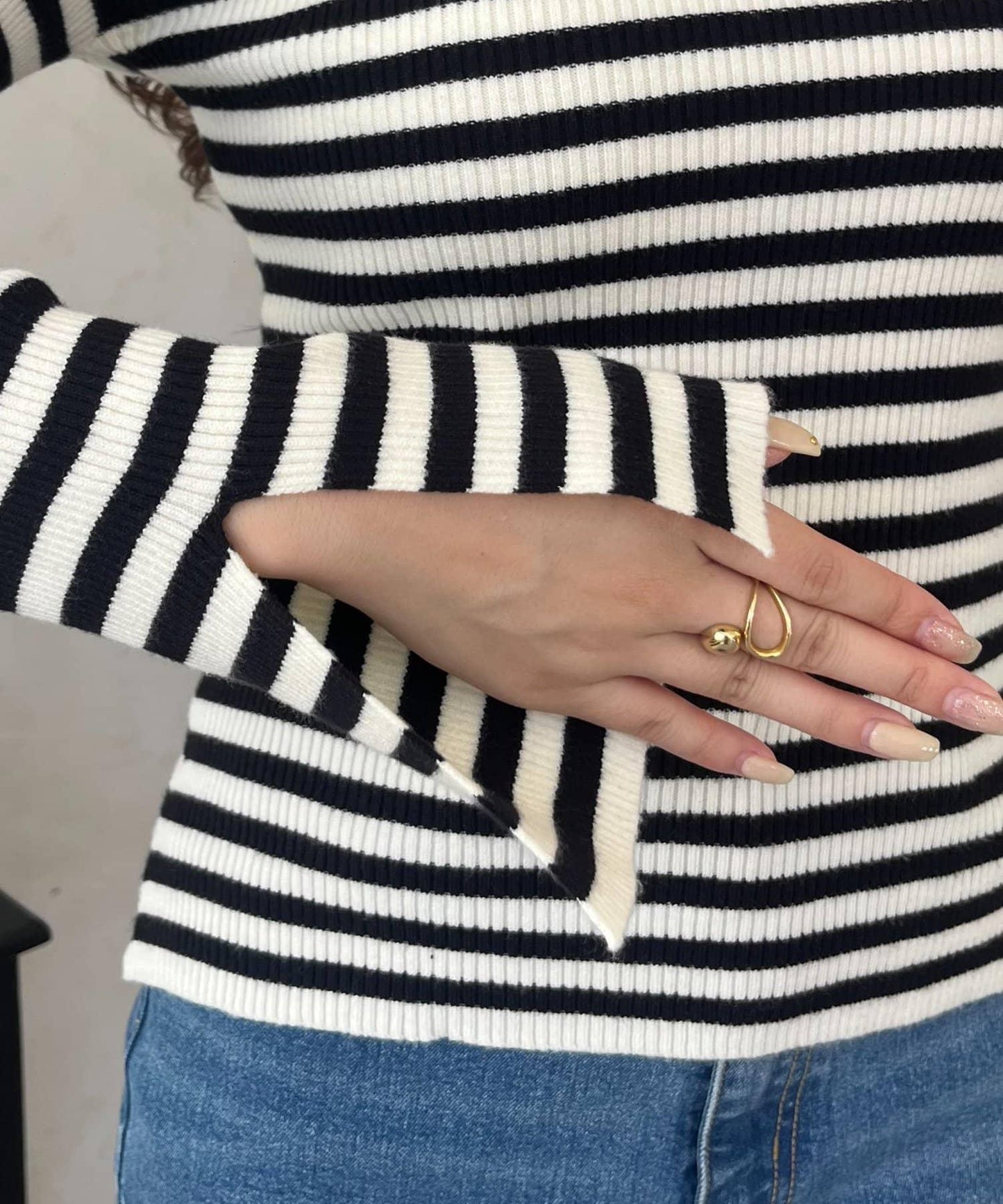 高領羅紋針織上衣