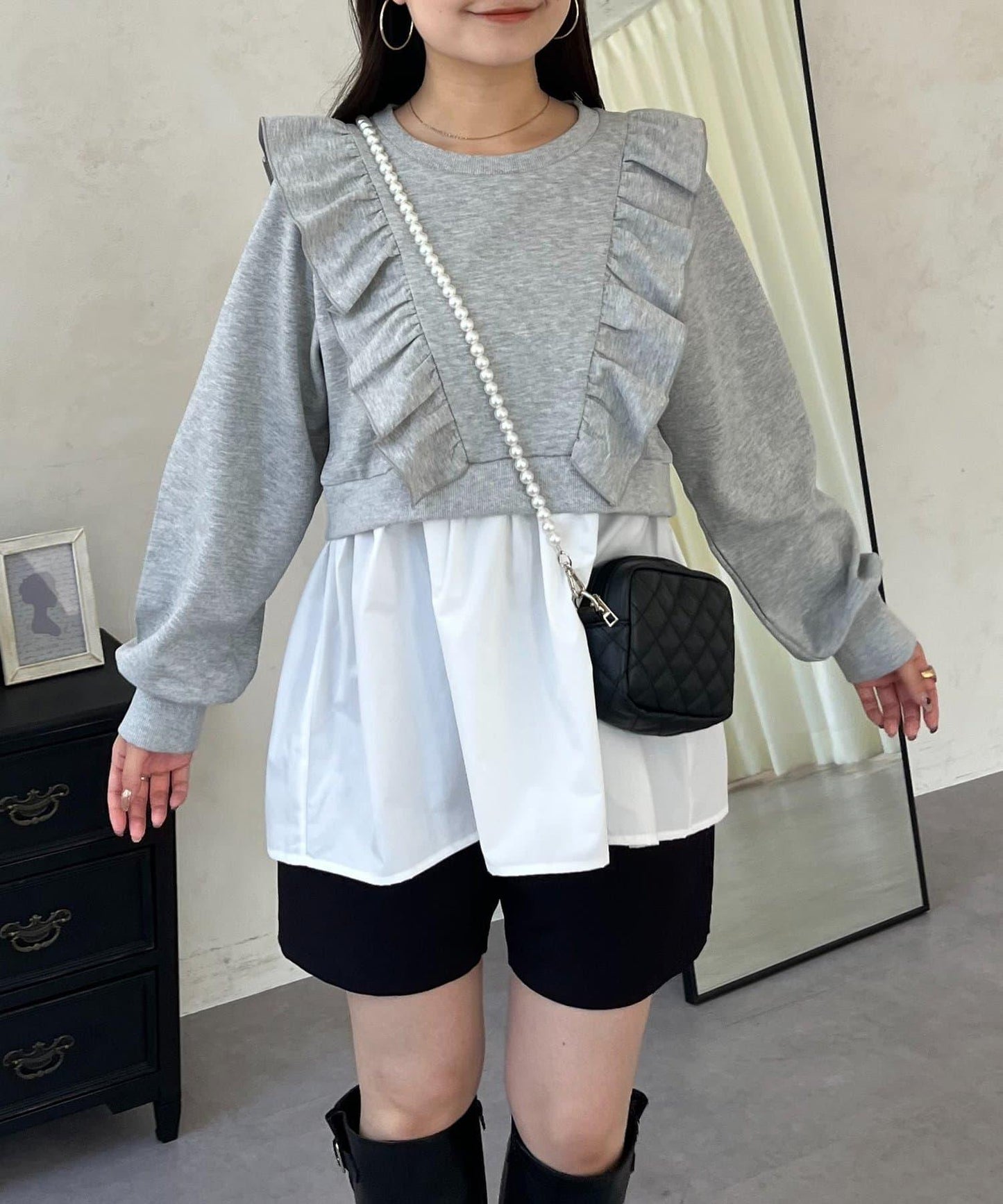 荷葉邊拼接荷葉下襬衛衣