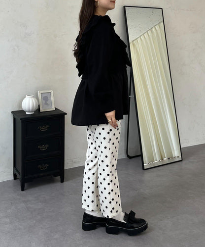 荷葉邊拼接荷葉下襬衛衣