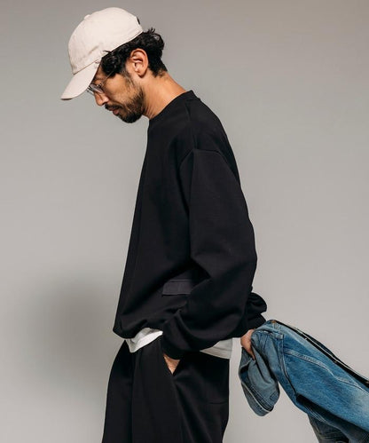 側邊口袋抽繩連帽圓領衛衣