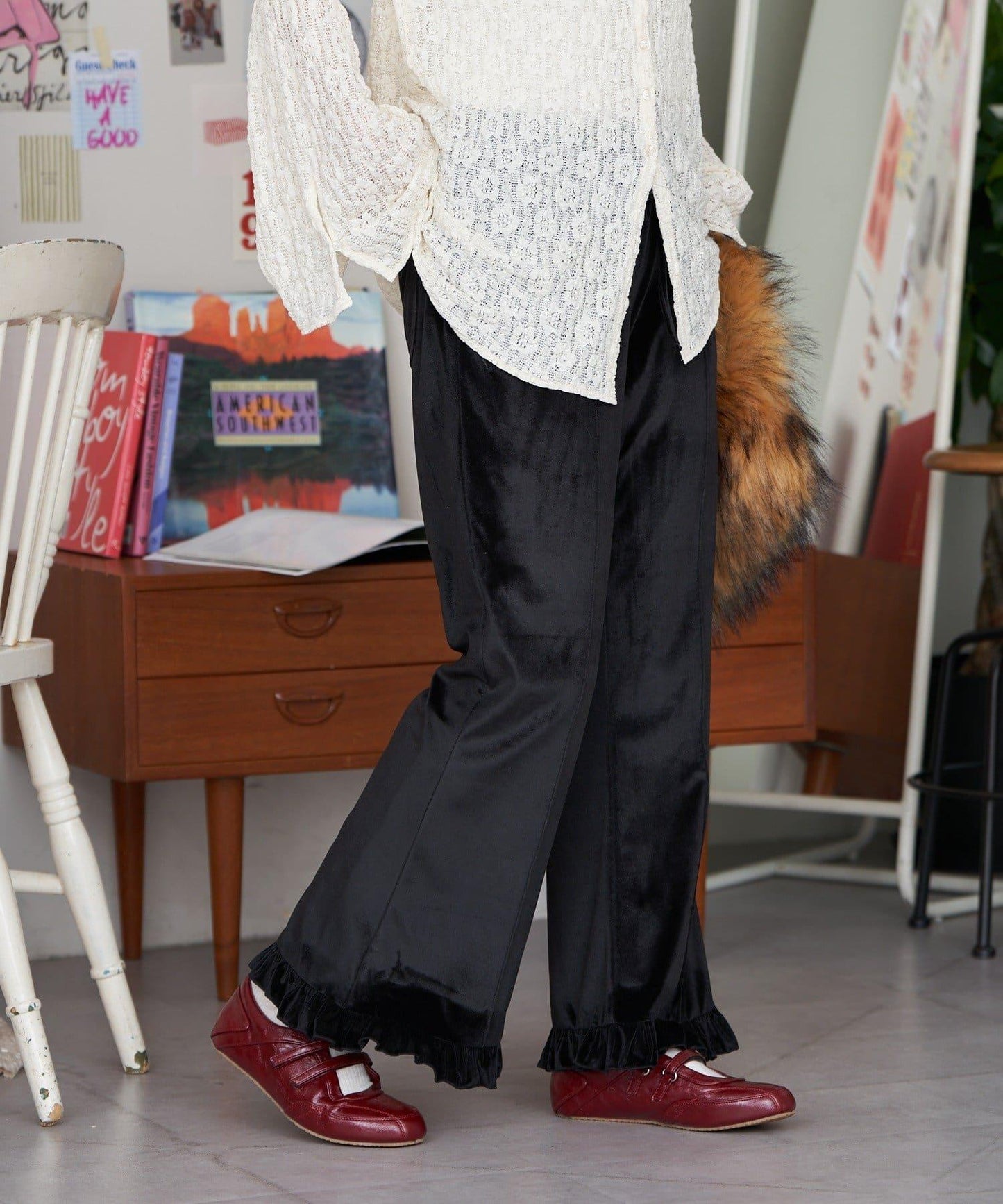 【neutral】2尺碼可選/下襬荷葉邊喇叭褲