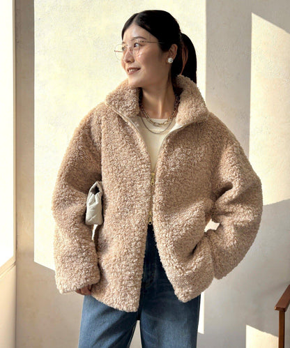 【インフルエンサーOKOCHI企畫】羊羔絨短夾克