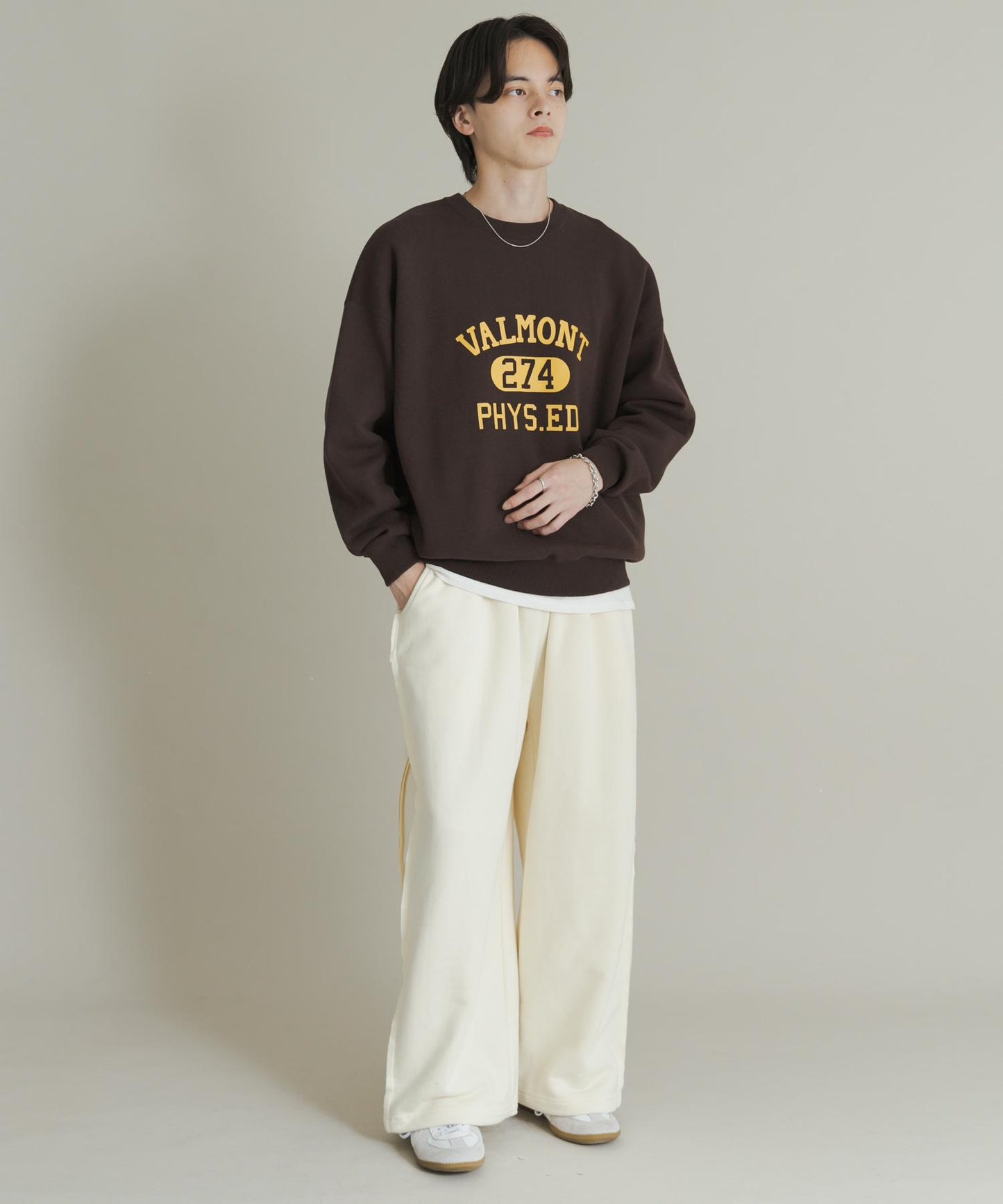 衛衣風格學院標誌針織衫