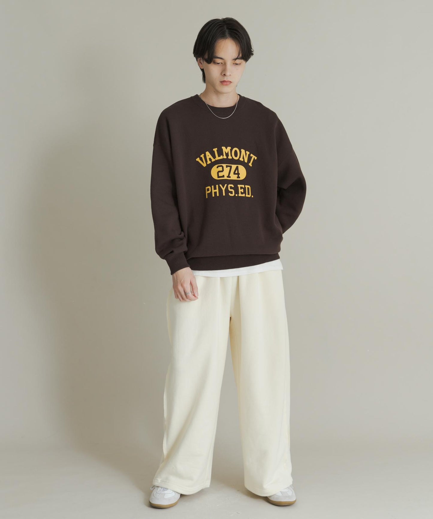 衛衣風格學院標誌針織衫