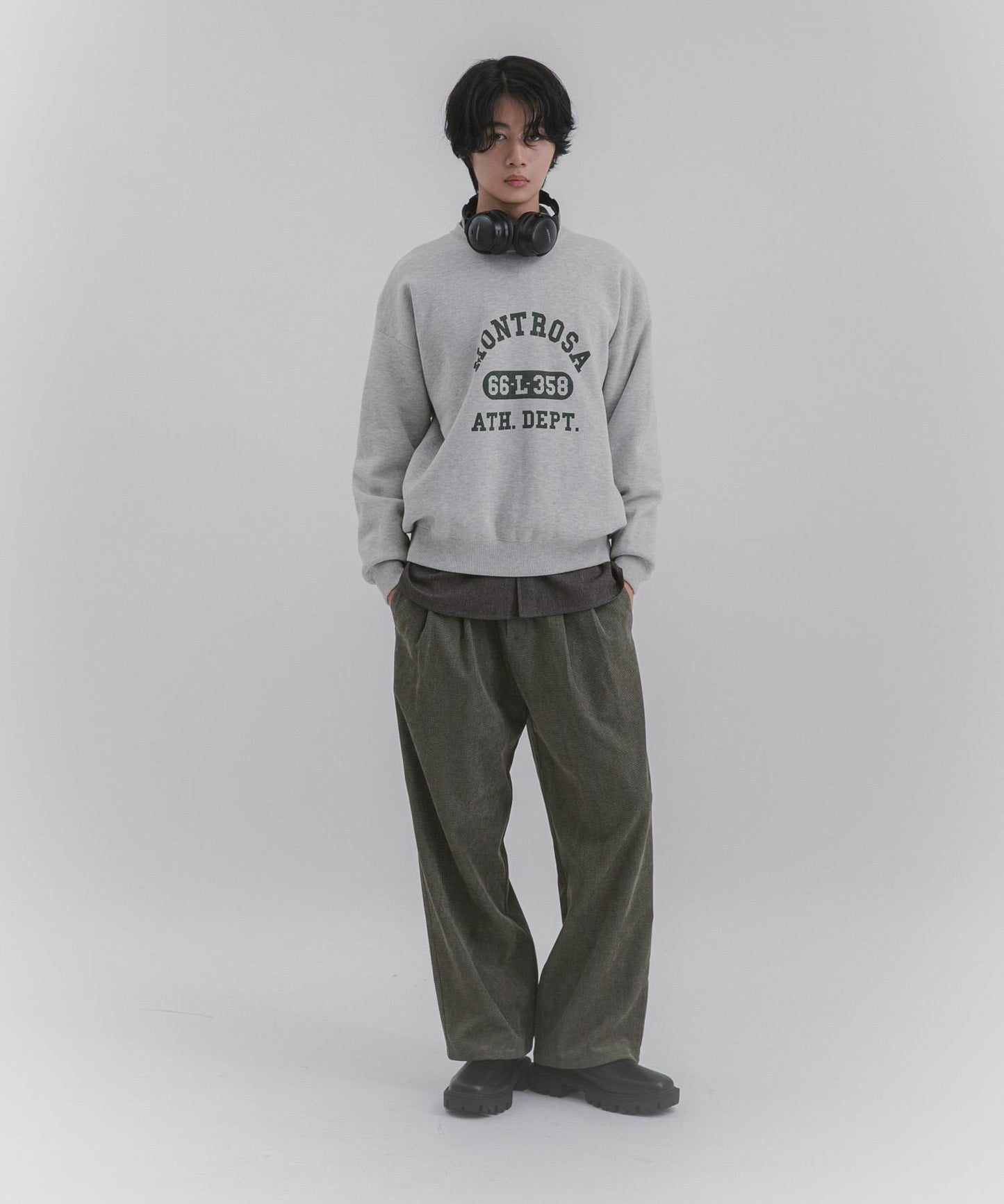 衛衣風格學院標誌針織衫