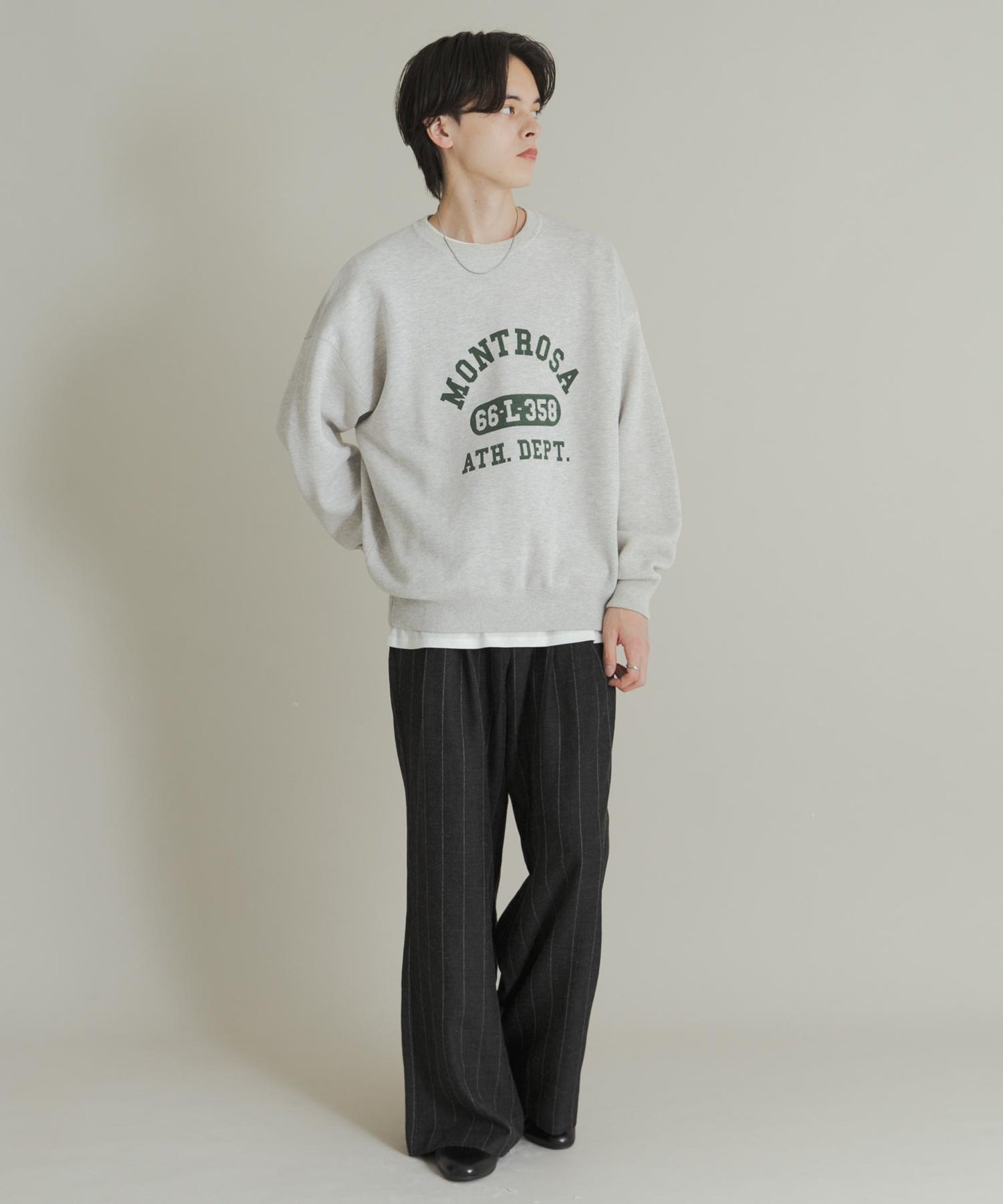 衛衣風格學院標誌針織衫