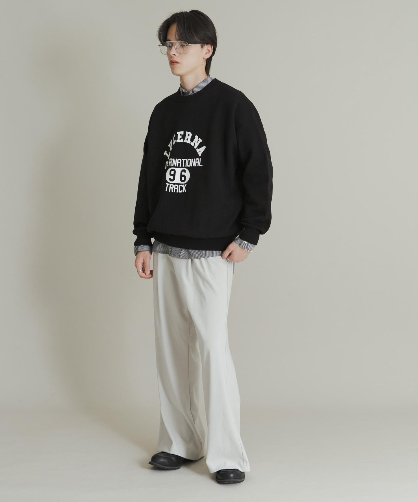 衛衣風格學院標誌針織衫