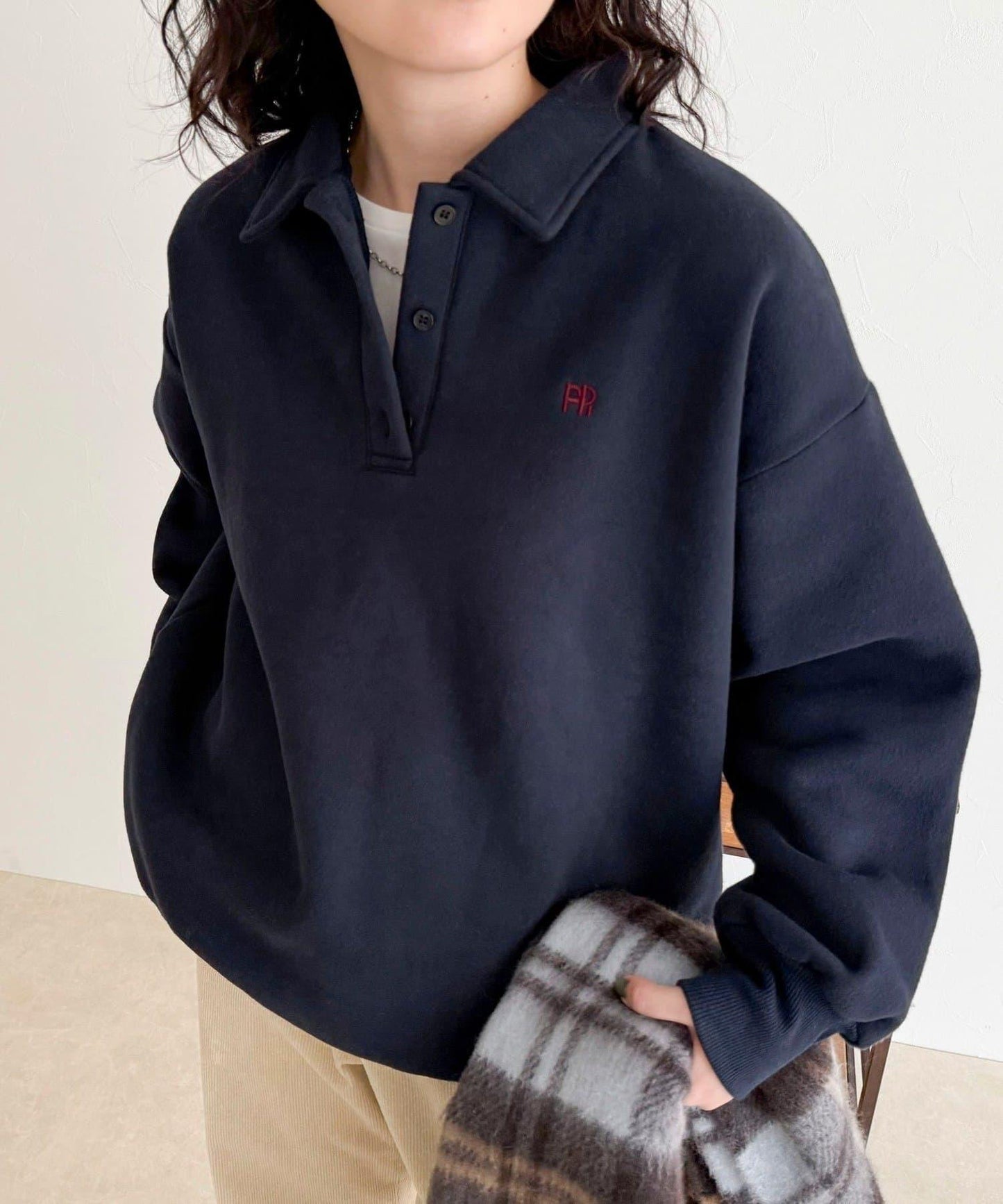 FR刺繡翻領加絨衛衣套頭衫