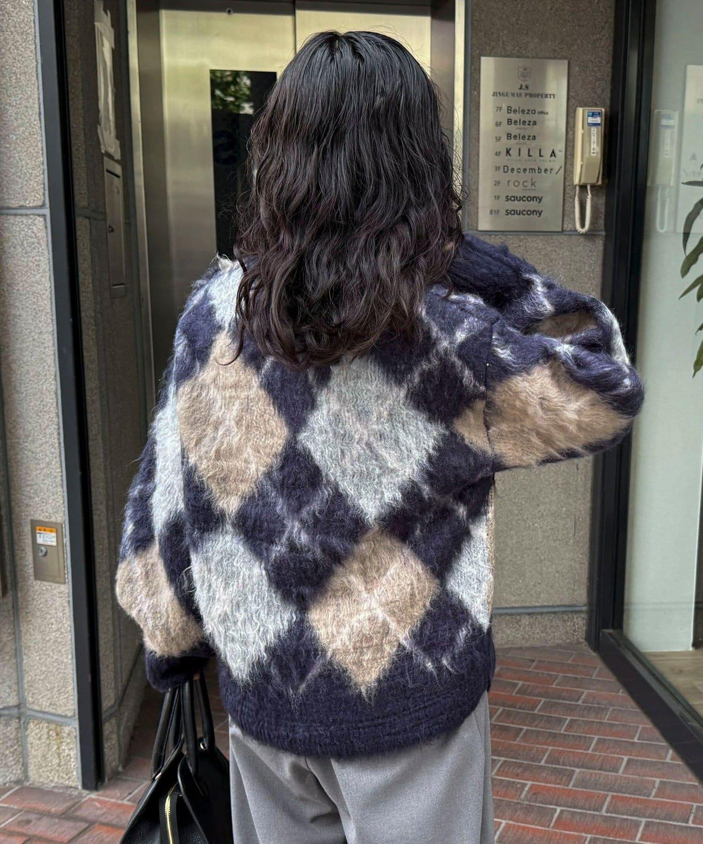 菱格紋磨毛V領針織衫